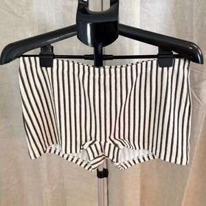 Edikted Abril Striped Low Rise Micro Shorts Beige L NWT